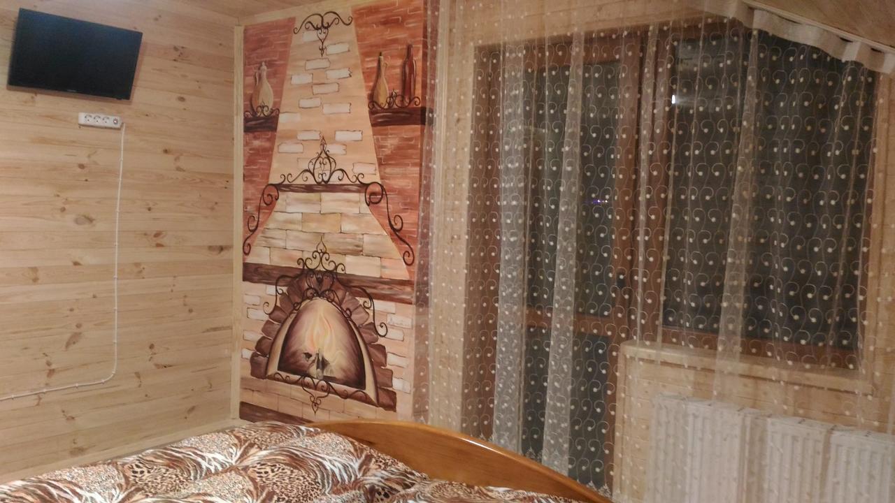 Guest House Stari Druzy Slavske Exteriör bild